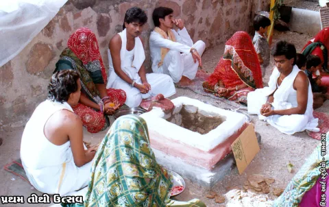 જુના ફોટા – ફોટો 38